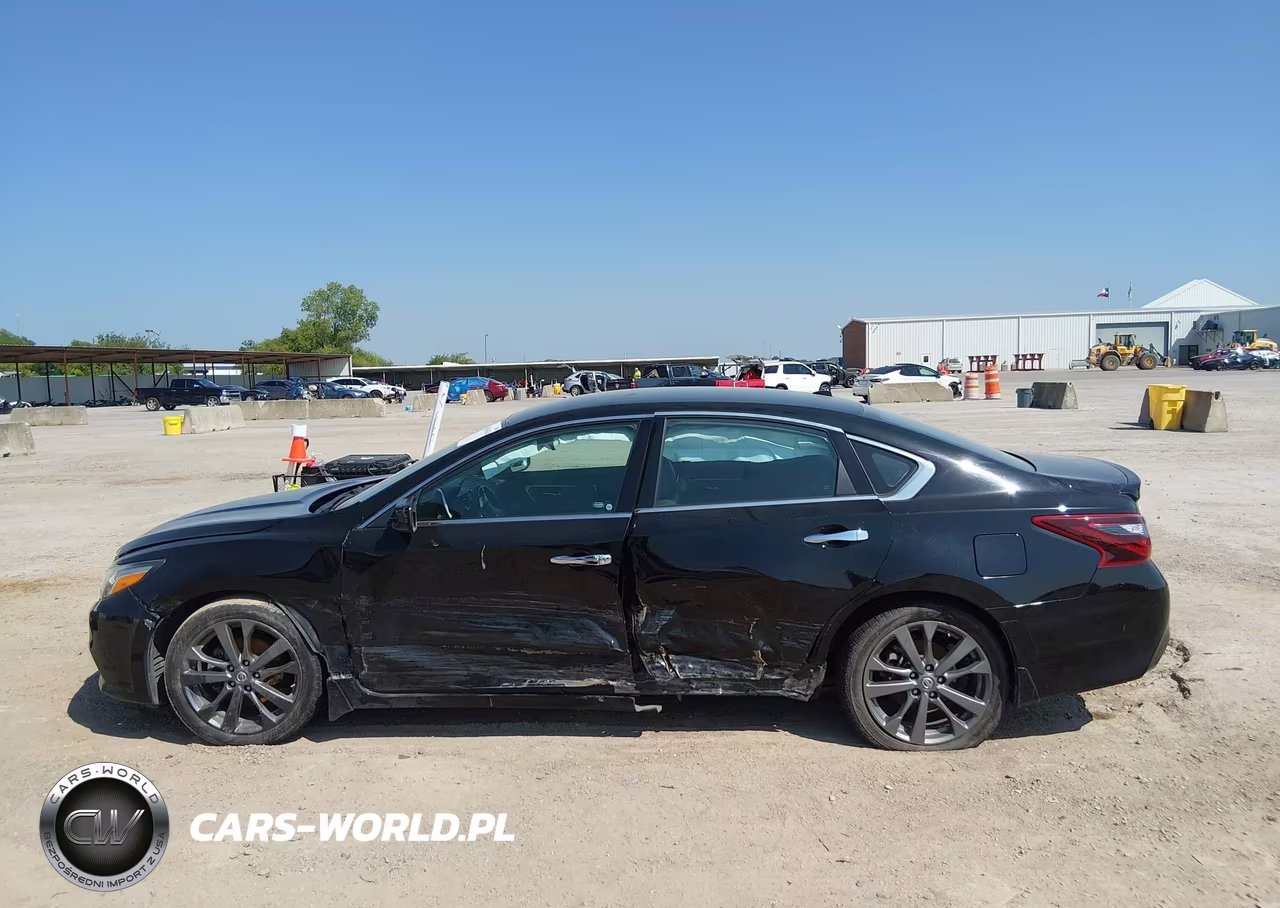 2018 Nissan Altima 2.5 Sr VIN:1N4AL3AP0JC272448 - 13