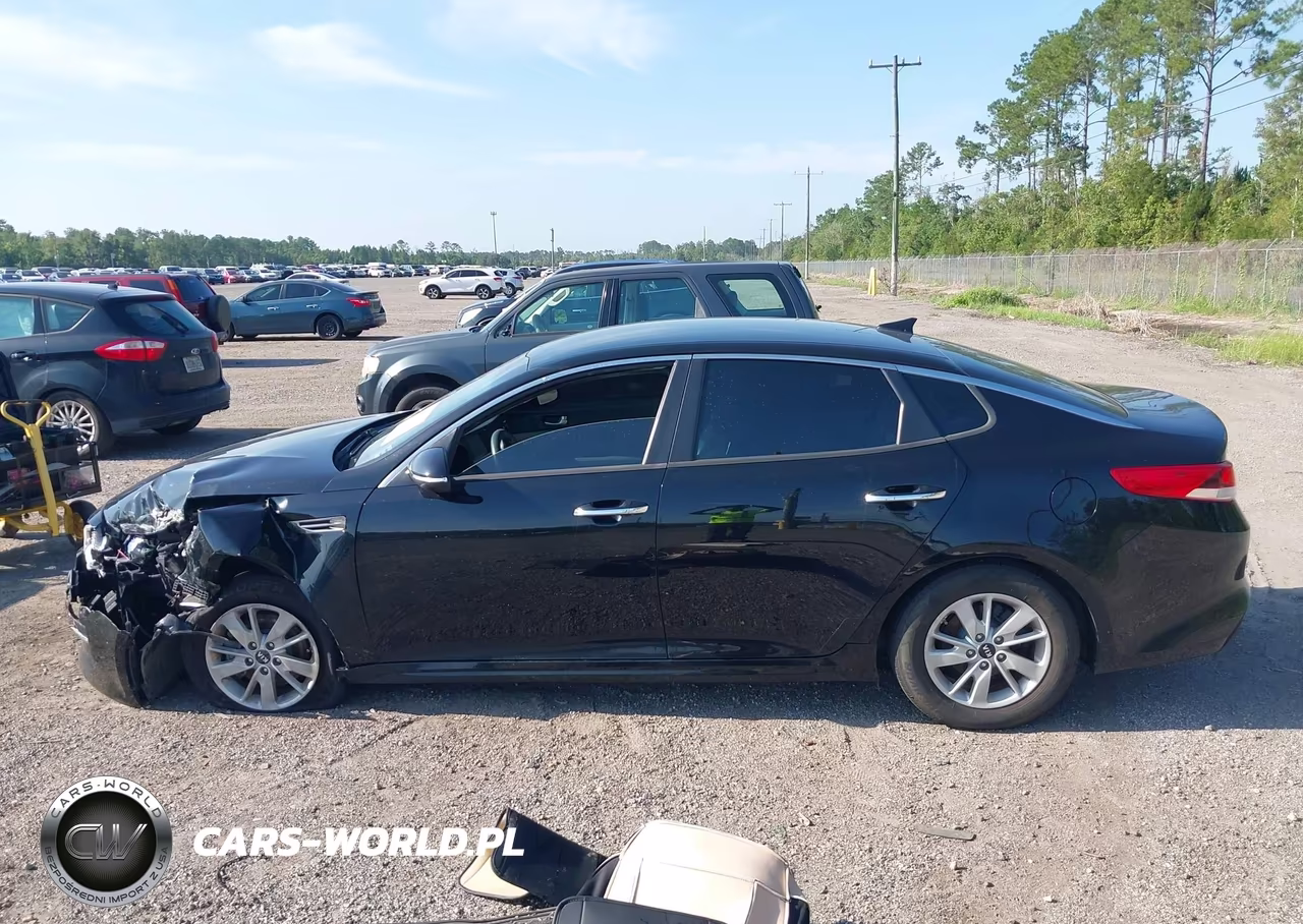 2018 Kia Optima Lx VIN:5XXGT4L30JG246131 - 14