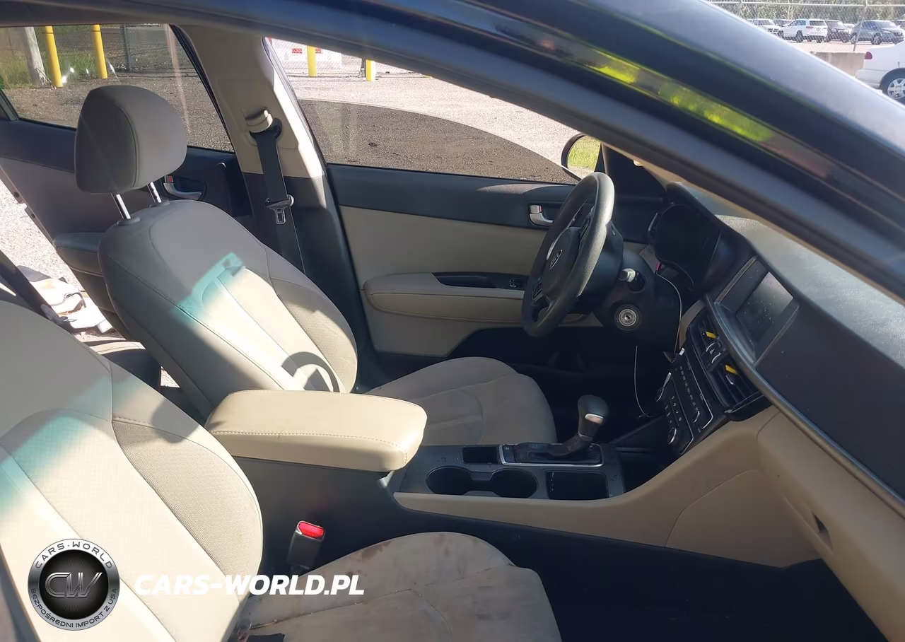 2018 Kia Optima Lx VIN:5XXGT4L30JG246131 - 5