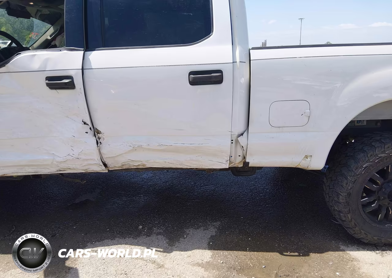 2017 Ford F-250 Xlt VIN:1FT7W2BT0HEC64950 - 6