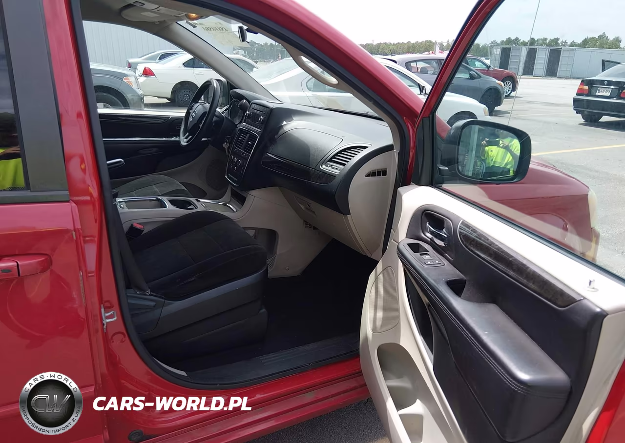 2012 Dodge Grand Caravan Sxt VIN:2C4RDGCG6CR202820 - 5