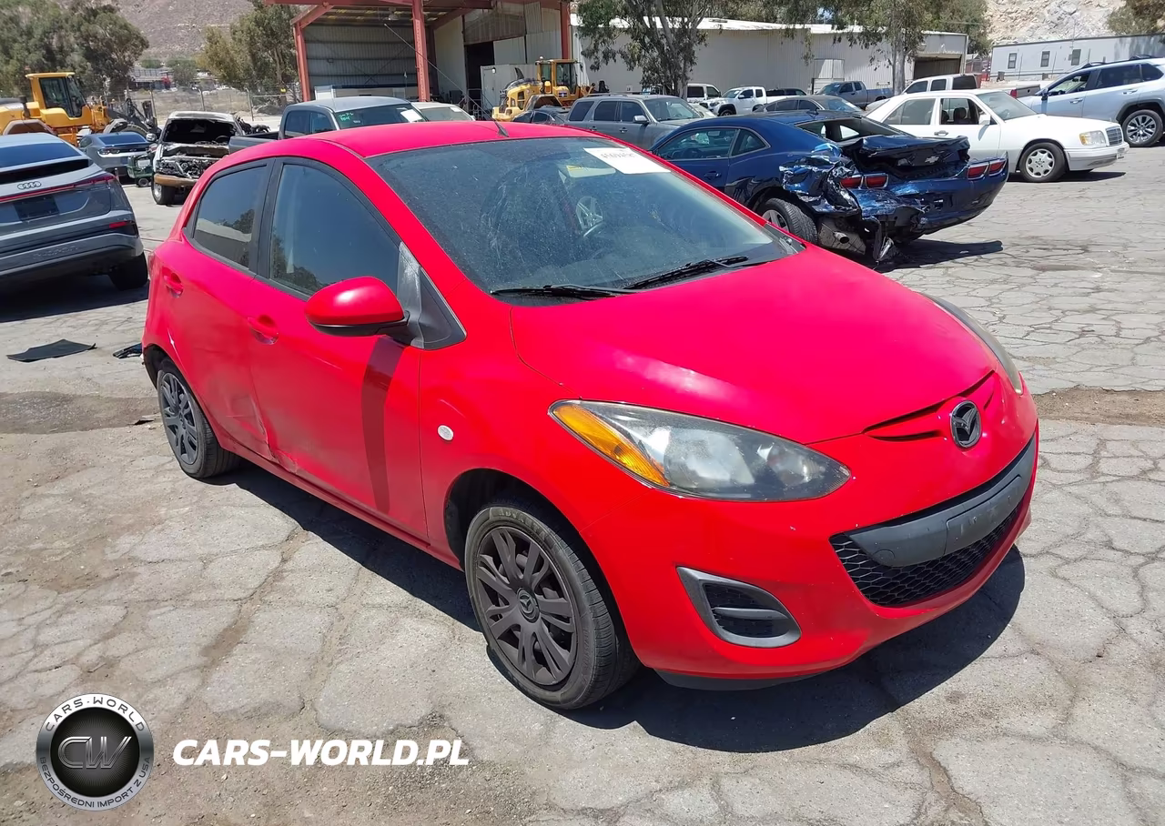 2014 Mazda Mazda2 Sport – zdjęcie 1 z 13