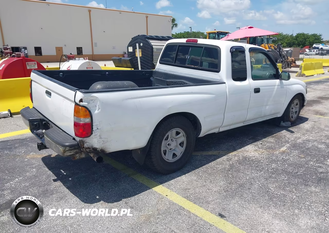 2001 Toyota Tacoma VIN:5TEVL52NX1Z825323 - 4