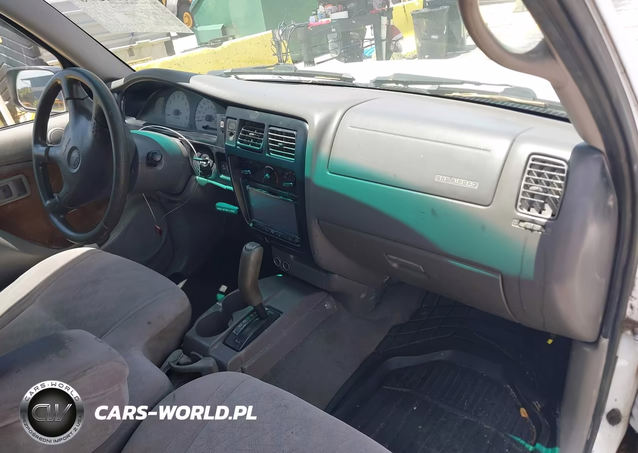 2001 Toyota Tacoma VIN:5TEVL52NX1Z825323 - 5