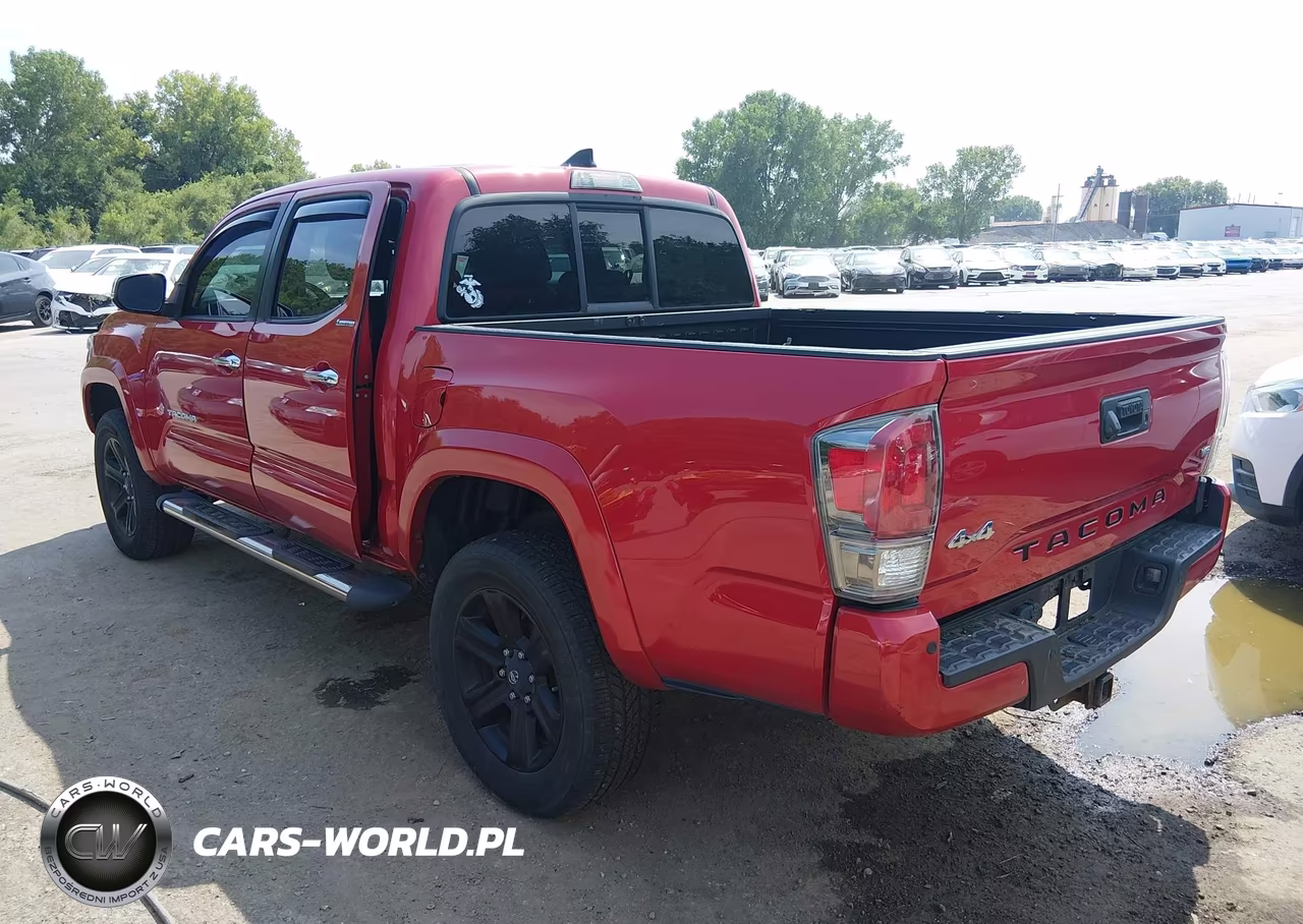 2016 Toyota Tacoma Limited VIN:3TMGZ5AN4GM011876 - 3