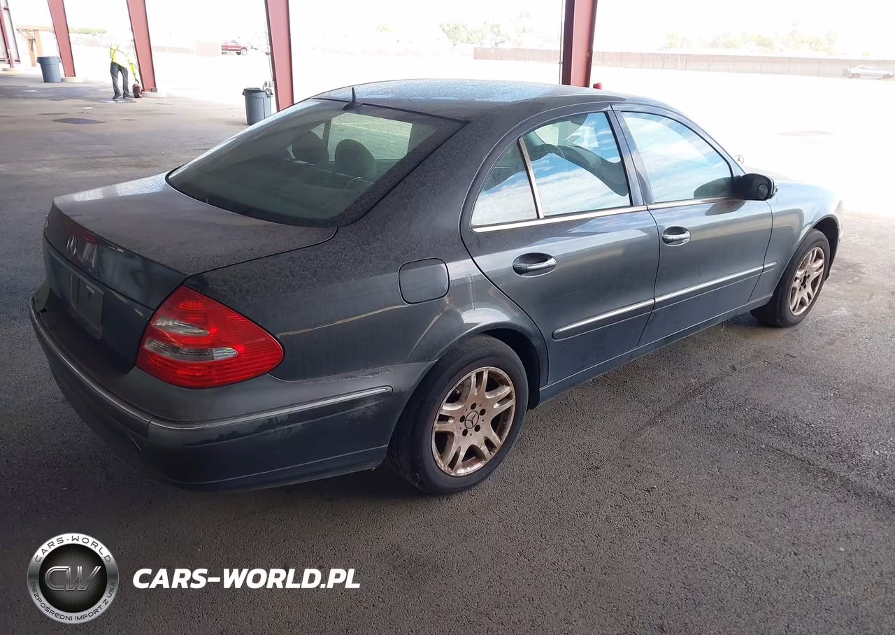 2003 Mercedes-Benz E 320 VIN:WDBUF65J13A124926 - 4