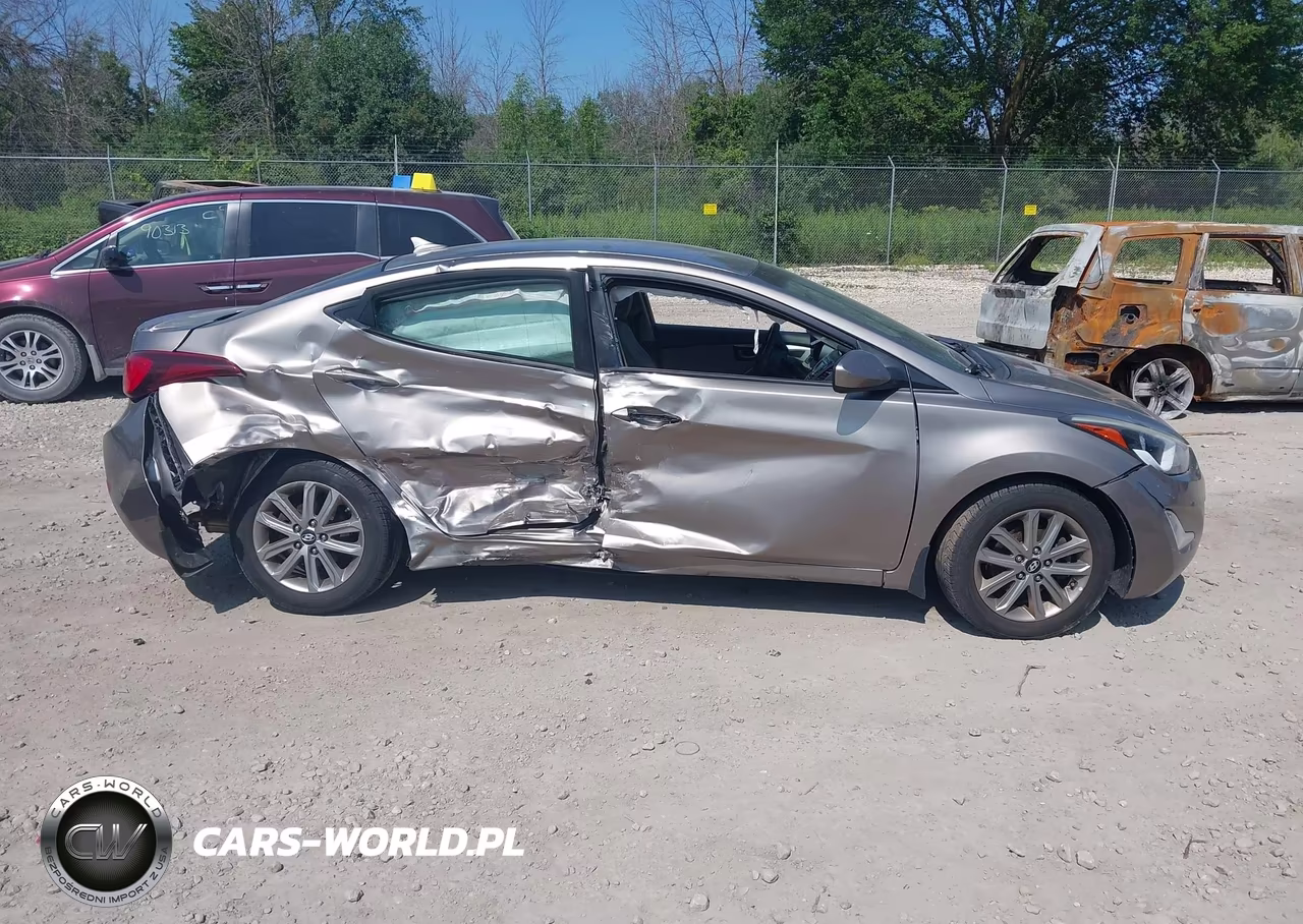 2014 Hyundai Elantra Se VIN:5NPDH4AE6EH516255 - 13