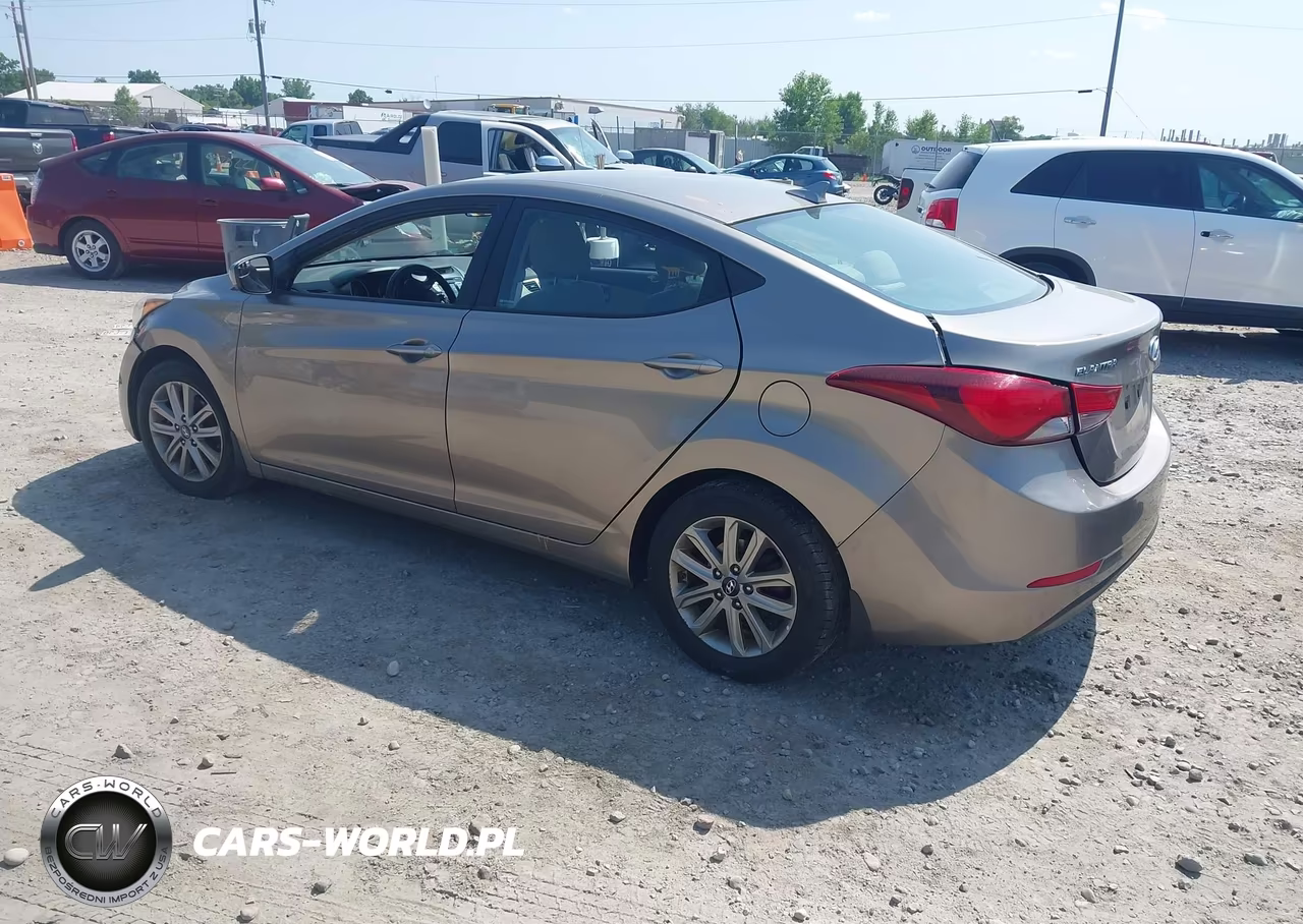 2014 Hyundai Elantra Se VIN:5NPDH4AE6EH516255 - 3