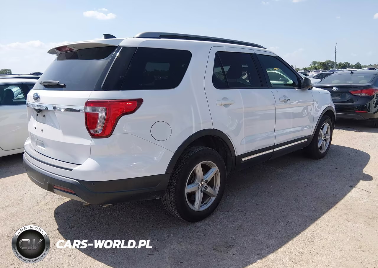 2019 Ford Explorer Xlt VIN:1FM5K7D82KGA08292 - 4