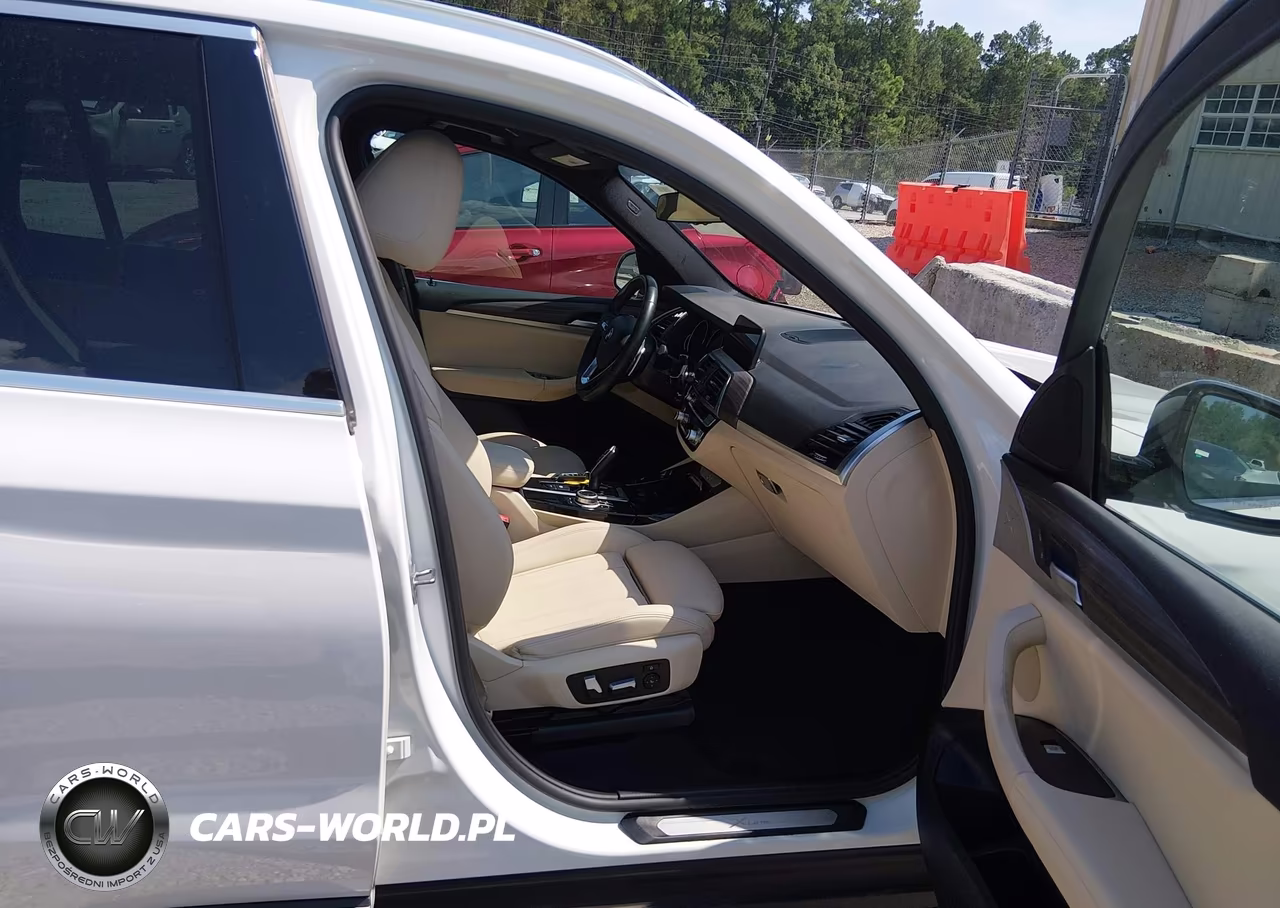 2021 BMW X3 Sdrive30I VIN:5UXTY3C03M9E27372 - 5