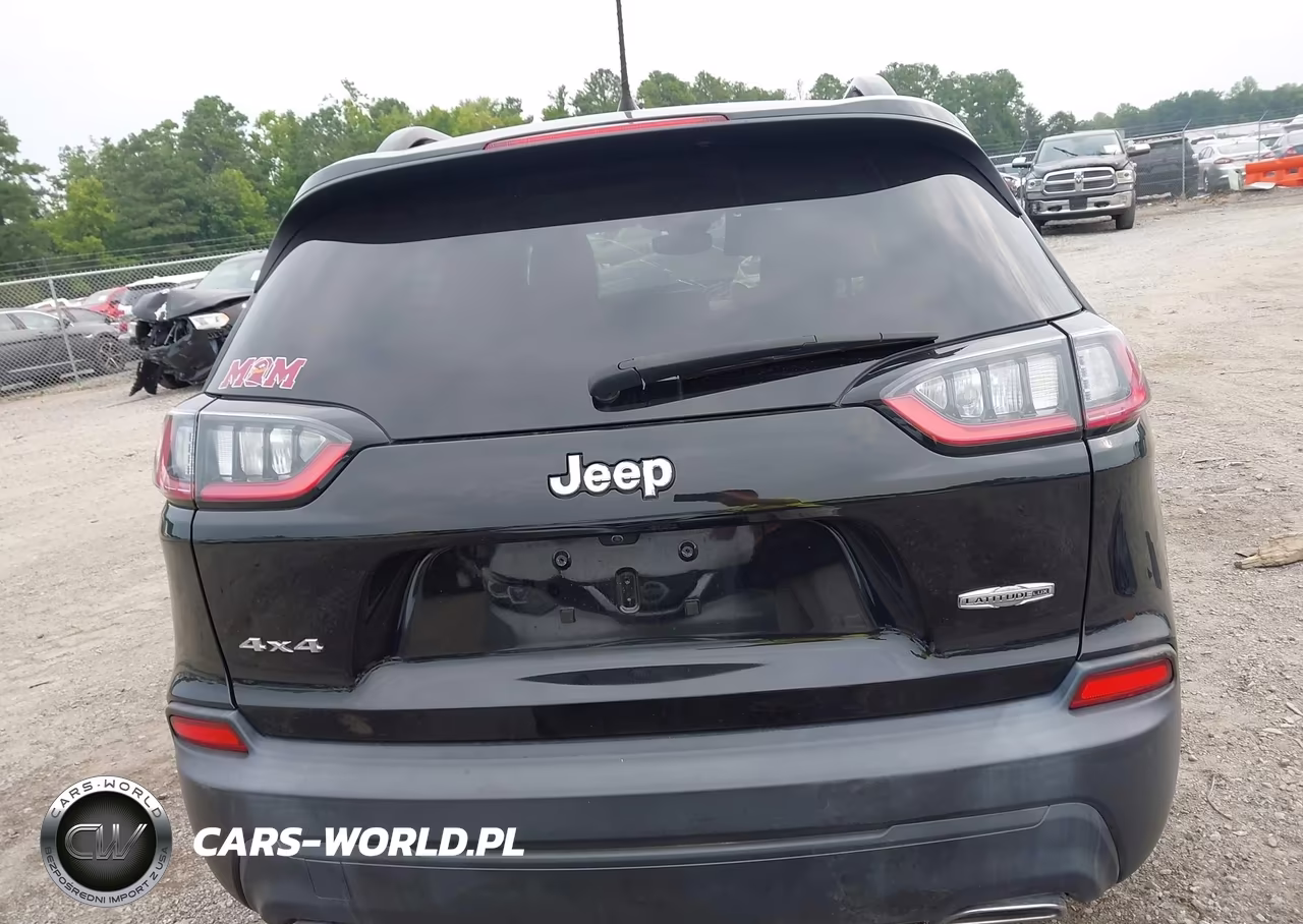 2022 Jeep Cherokee Latitude Lux 4X4 VIN:1C4PJMMN8ND533142 - 16