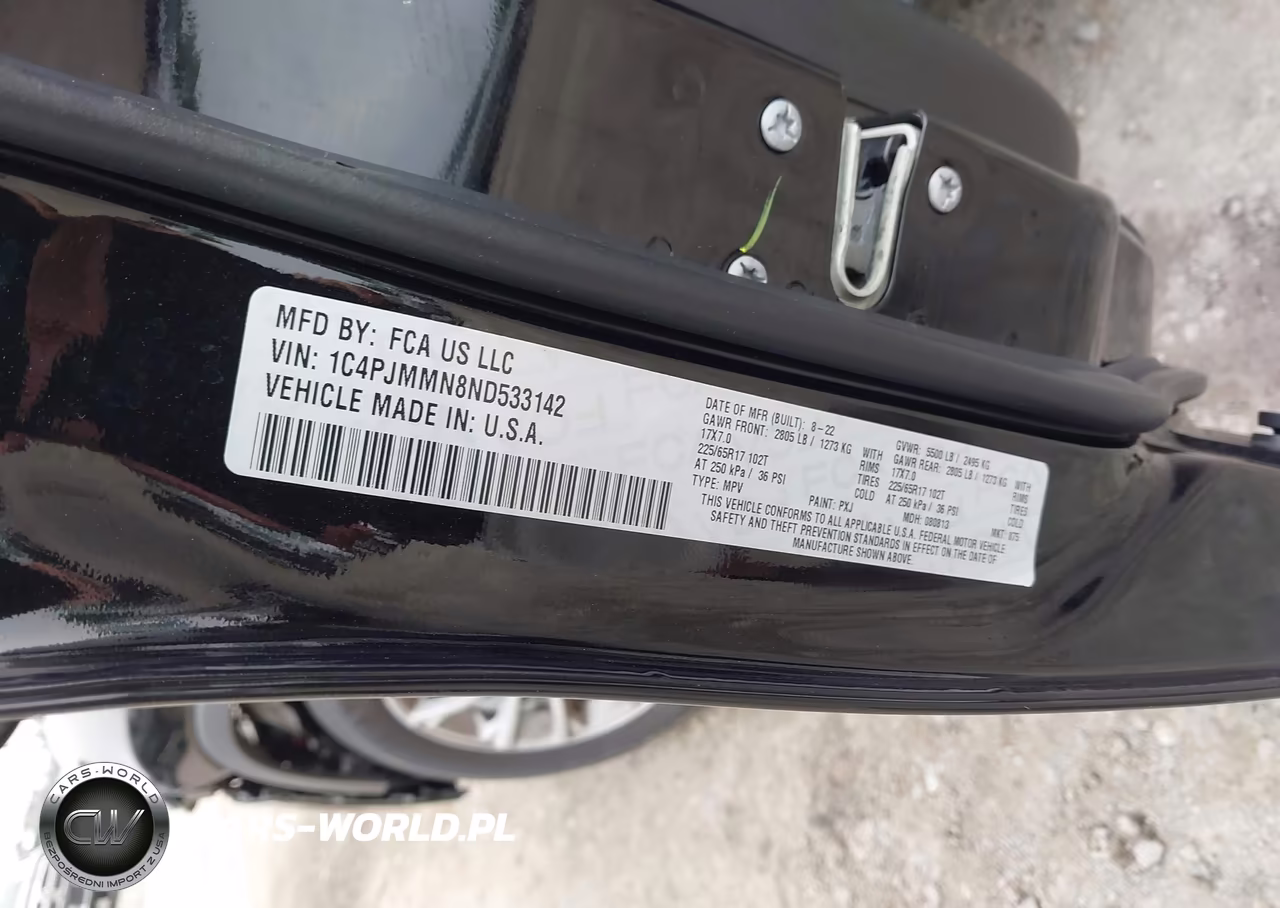2022 Jeep Cherokee Latitude Lux 4X4 VIN:1C4PJMMN8ND533142 - 9