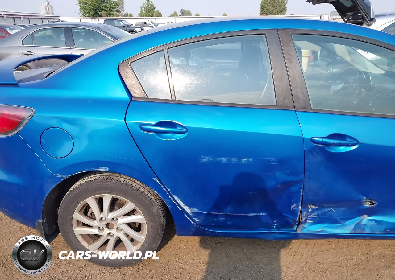2012 Mazda Mazda3 I Touring VIN:JM1BL1V84C1677300 - 21