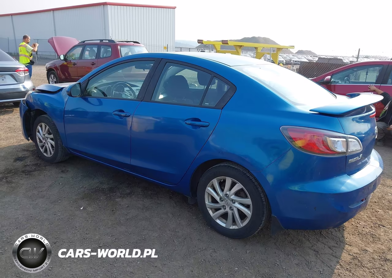 2012 Mazda Mazda3 I Touring VIN:JM1BL1V84C1677300 - 3