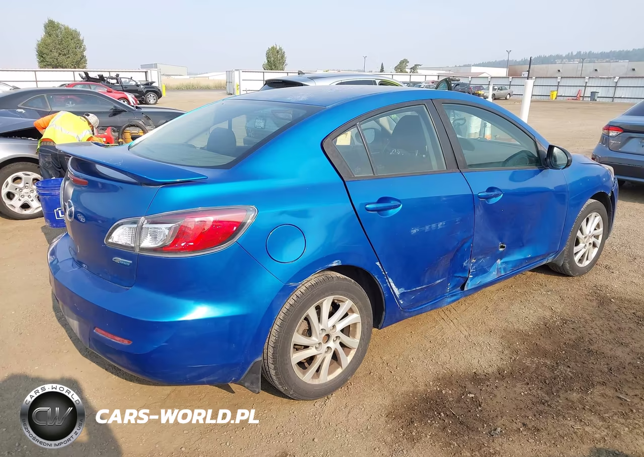 2012 Mazda Mazda3 I Touring VIN:JM1BL1V84C1677300 - 4