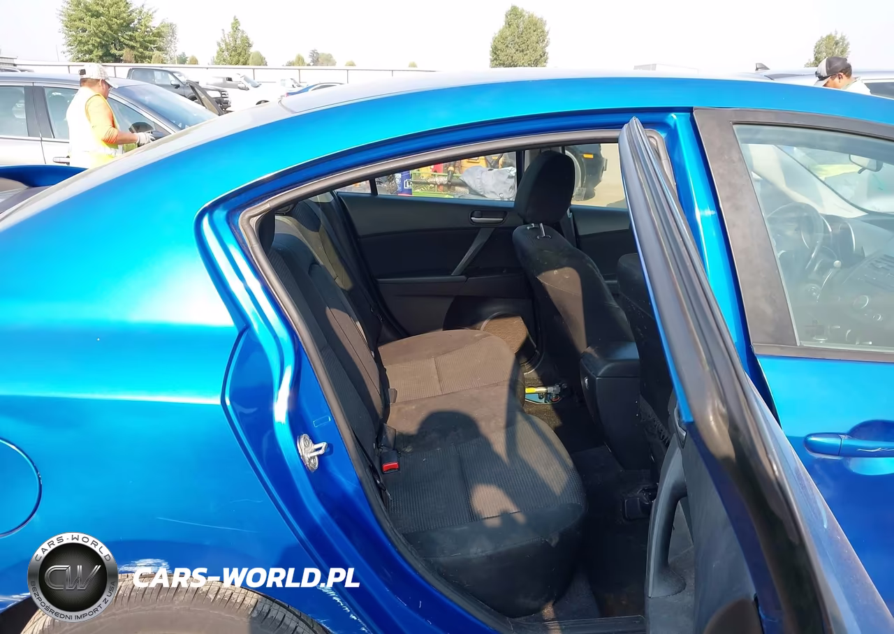 2012 Mazda Mazda3 I Touring VIN:JM1BL1V84C1677300 - 8
