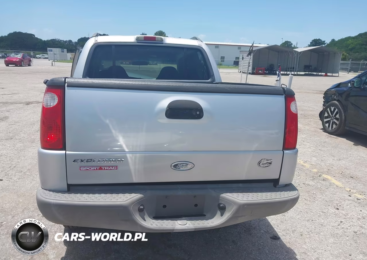 2002 Ford Explorer Sport Trac VIN:1FMZU67E02UB26530 - 16