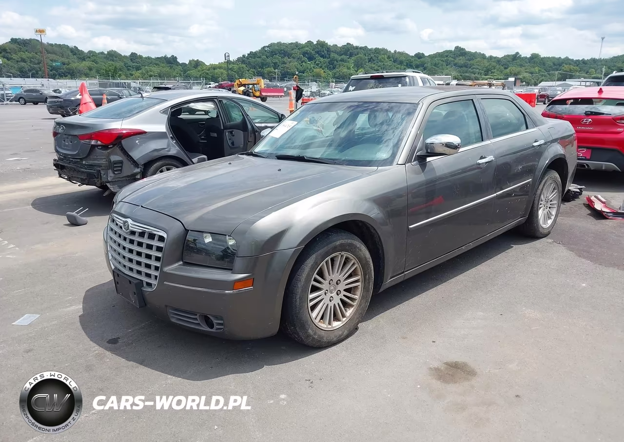 2010 Chrysler 300 Touring-Signature Series-Executive Series VIN:2C3CA5CV5AH241603 - 2
