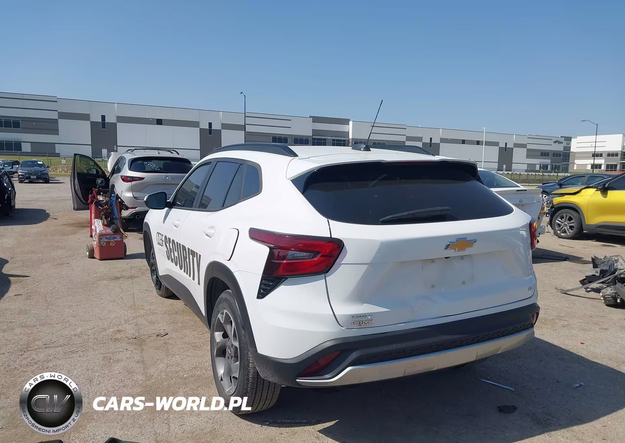 2024 Chevrolet Trax Fwd Lt VIN:KL77LHE24RC086355 - 3
