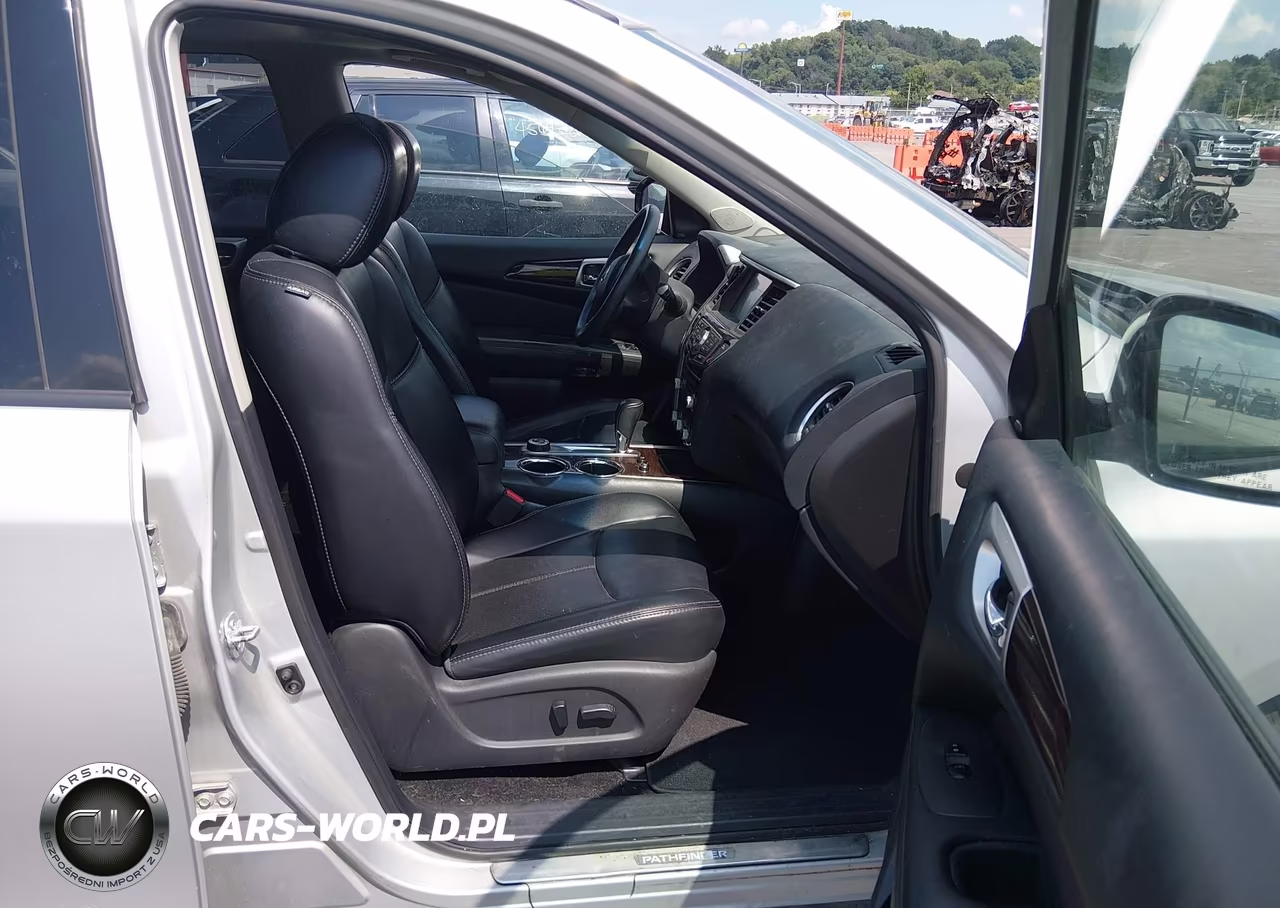 2015 Nissan Pathfinder Platinum VIN:5N1AR2MM4FC722738 - 5