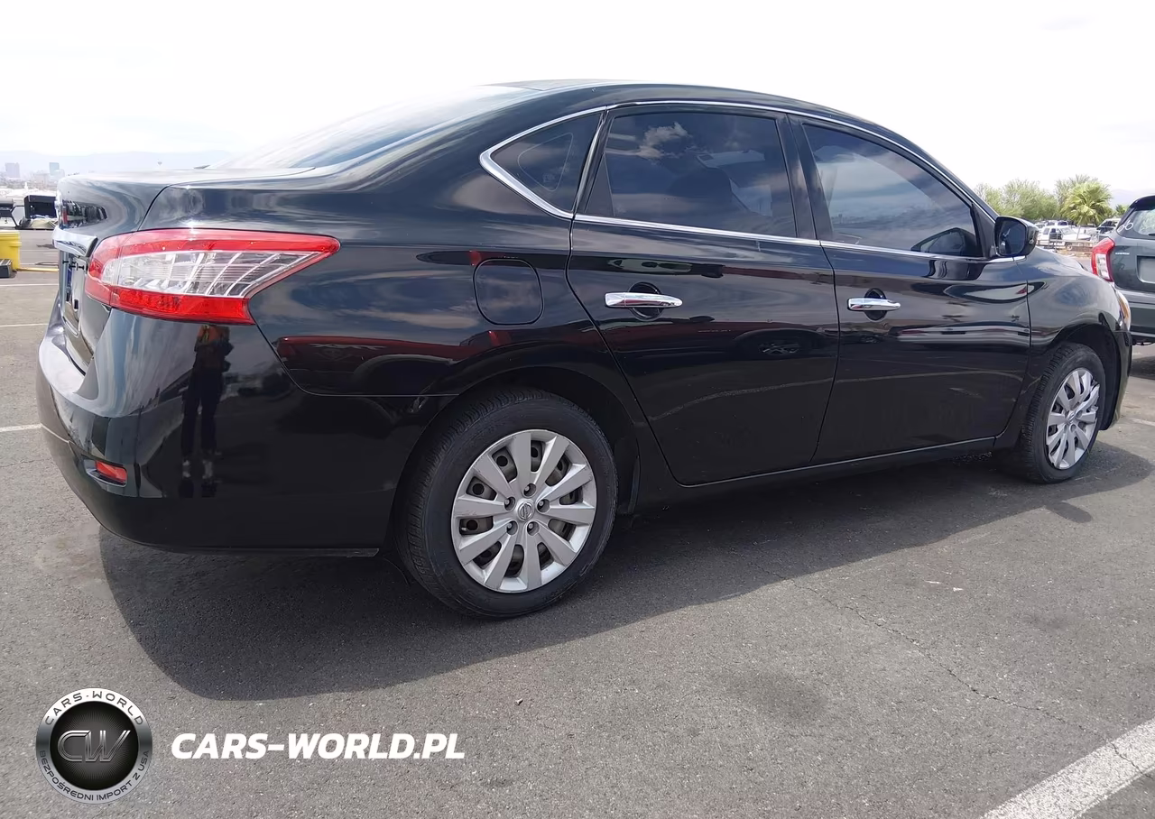 2015 Nissan Sentra S VIN:3N1AB7AP2FY263675 - 4