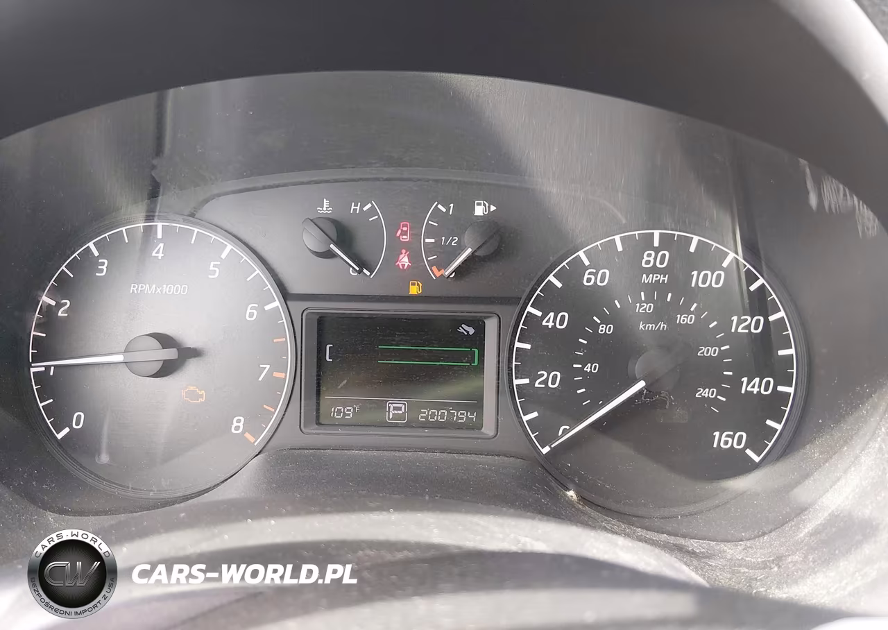 2015 Nissan Sentra S VIN:3N1AB7AP2FY263675 - 7