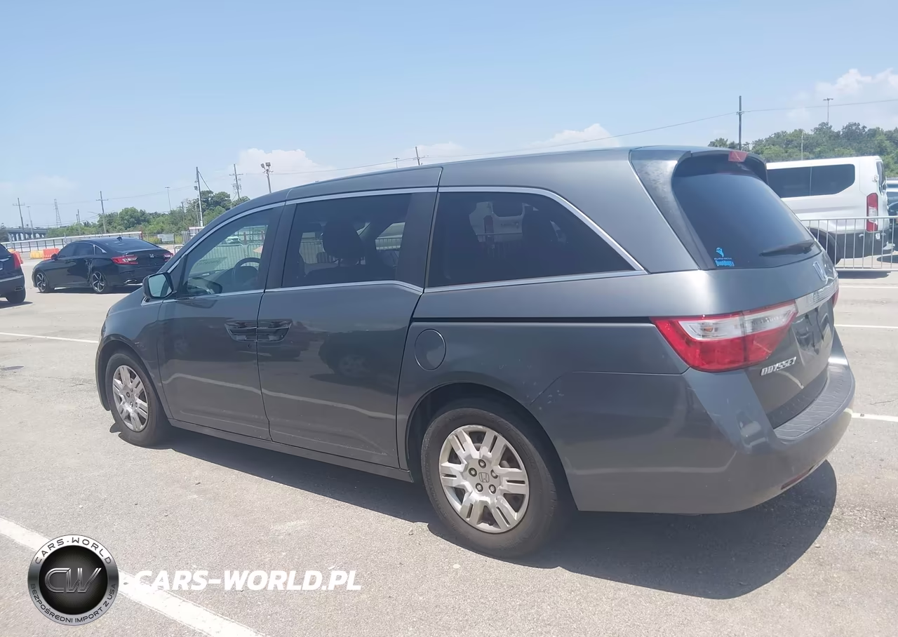 2013 Honda Odyssey Lx VIN:5FNRL5H21DB025059 - 14