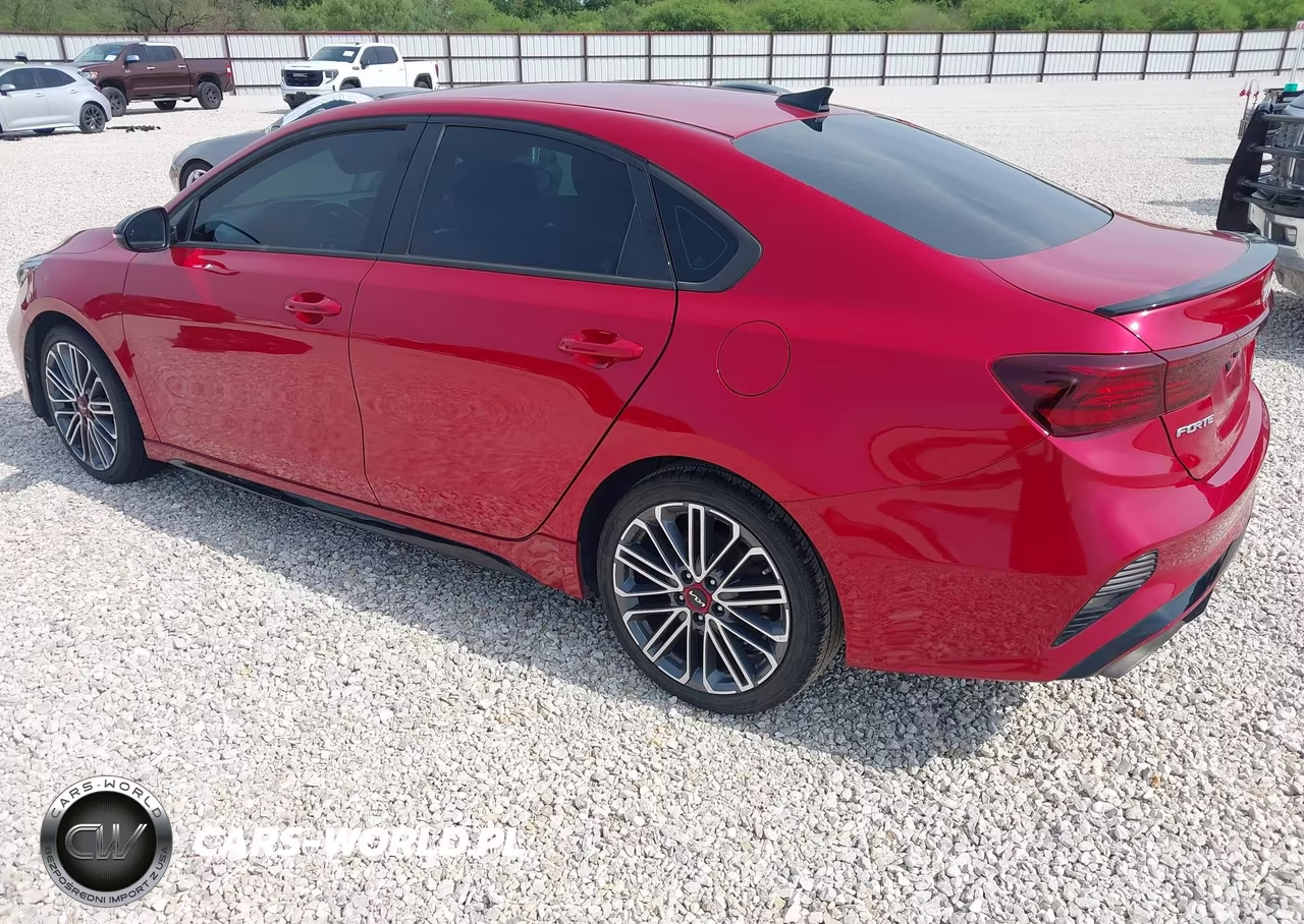 2023 Kia Forte Gt VIN:3KPF44AC4PE523957 - 3