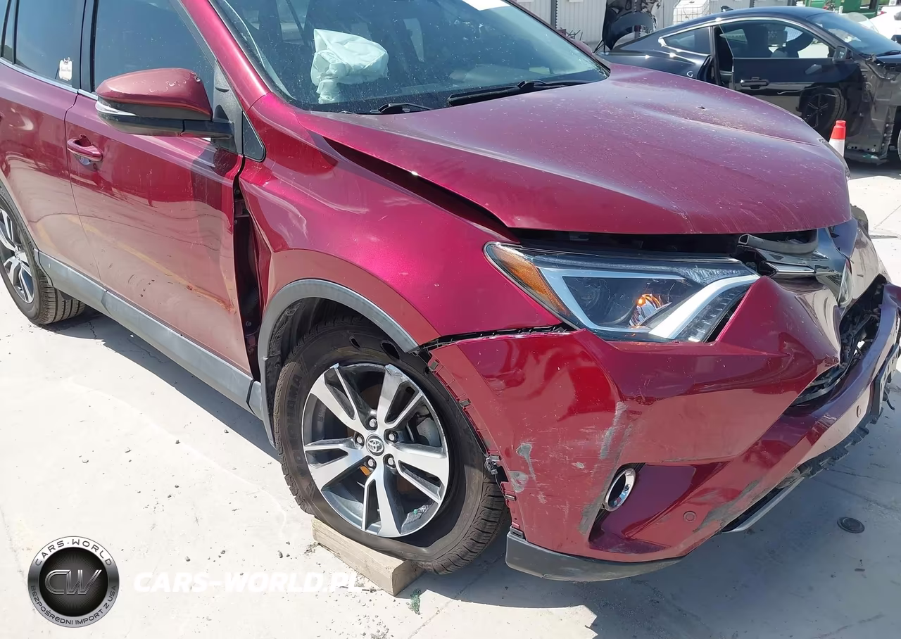 2018 Toyota Rav4 Xle VIN:2T3WFREVXJW461138 - 17