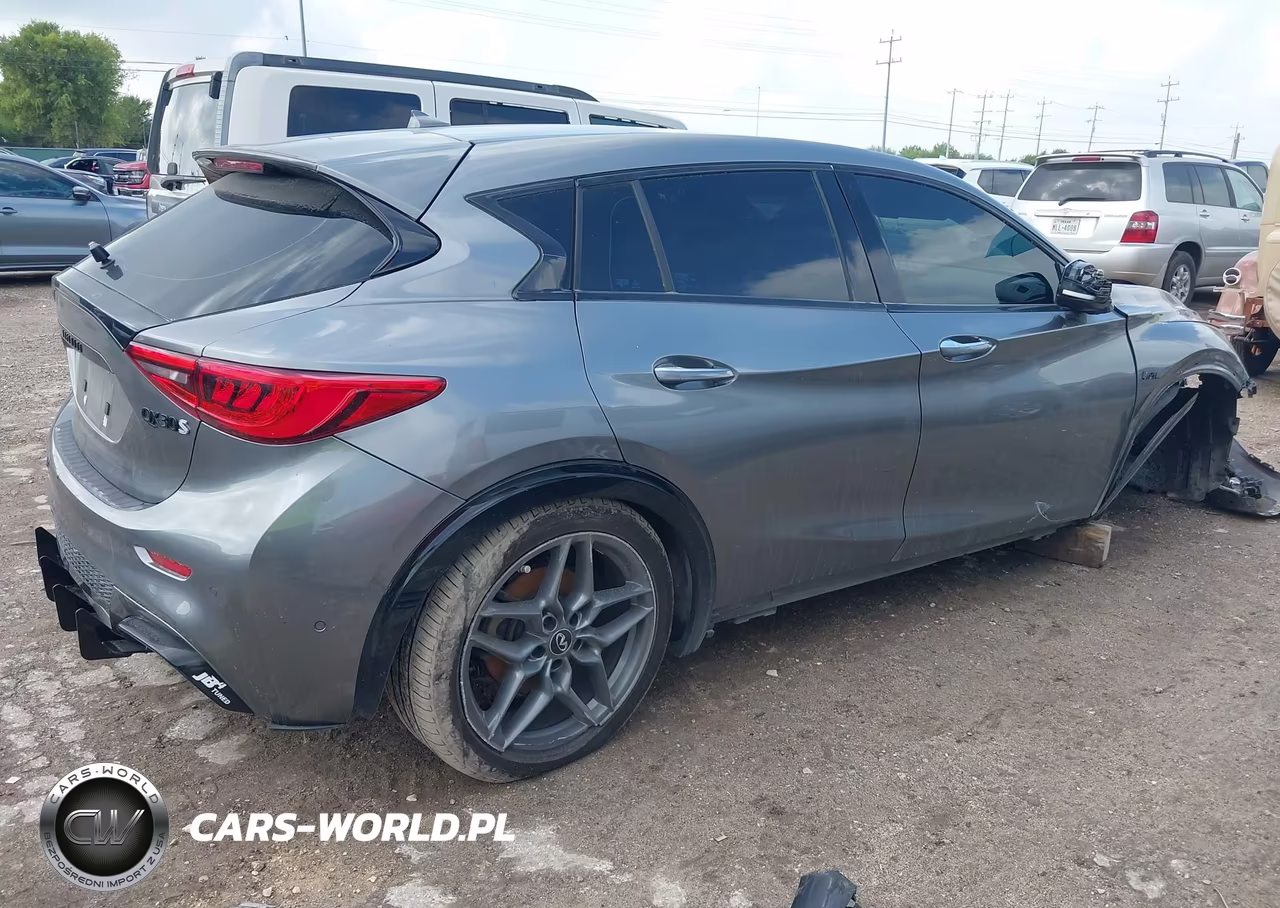 2018 Infiniti Qx30 Sport VIN:SJKCH5CP0JA043984 - 4