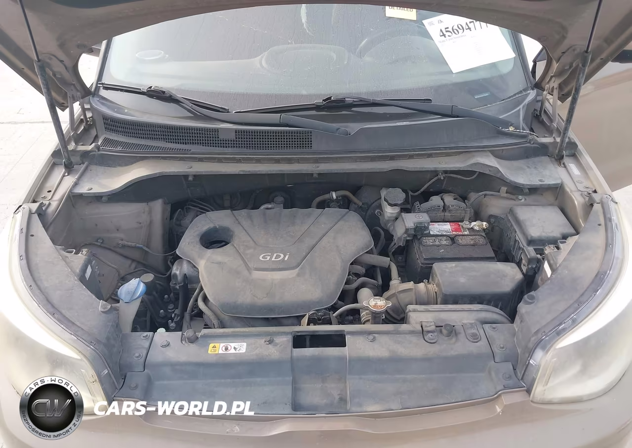 2015 Kia Soul VIN:KNDJN2A2XF7204807 - 10