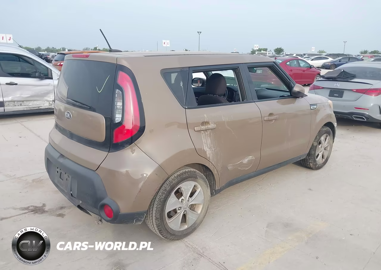 2015 Kia Soul VIN:KNDJN2A2XF7204807 - 4