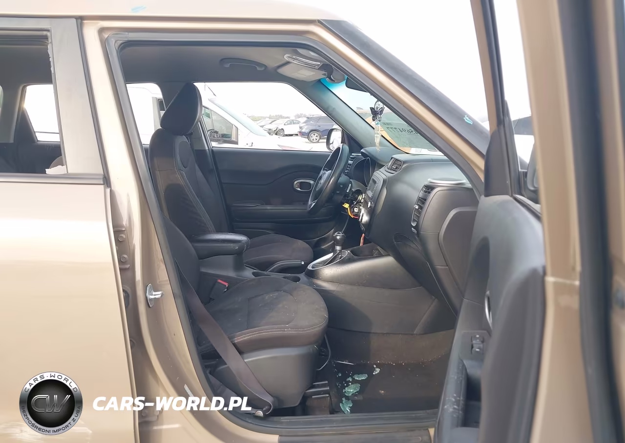 2015 Kia Soul VIN:KNDJN2A2XF7204807 - 5