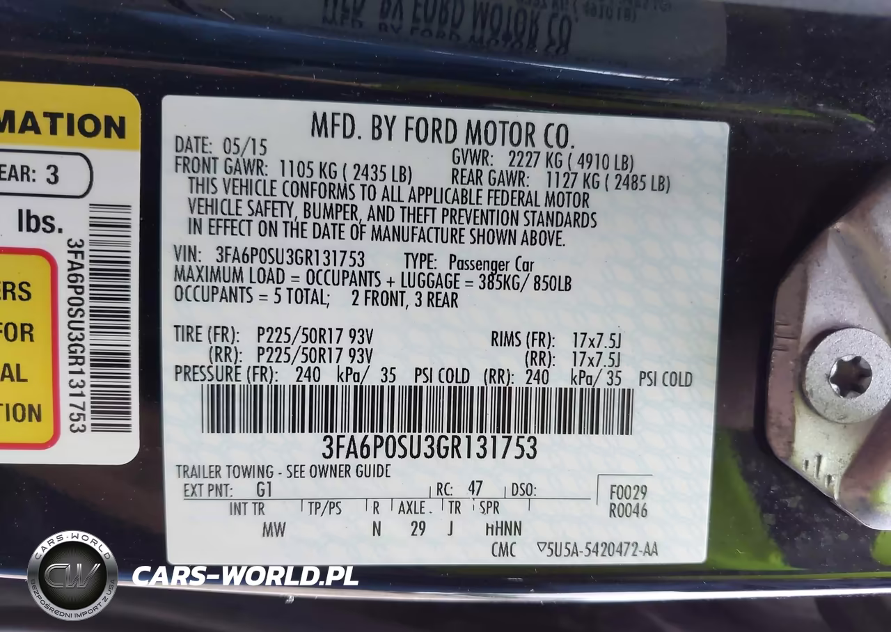 2016 Ford Fusion Energi Titanium VIN:3FA6P0SU3GR131753 - 9
