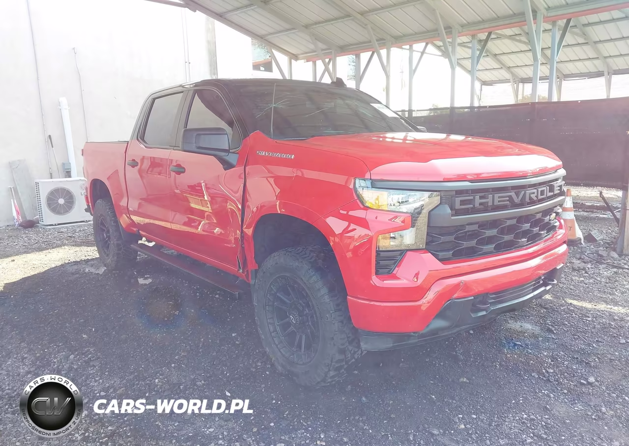 2022 Chevrolet Silverado 1500 4Wd Short Bed Custom – zdjęcie 1 z 18