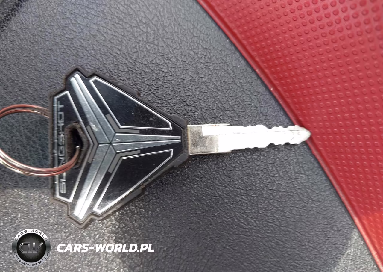 2016 Polaris Slingshot Sl VIN:57XAAPFA0G7112722 - 11