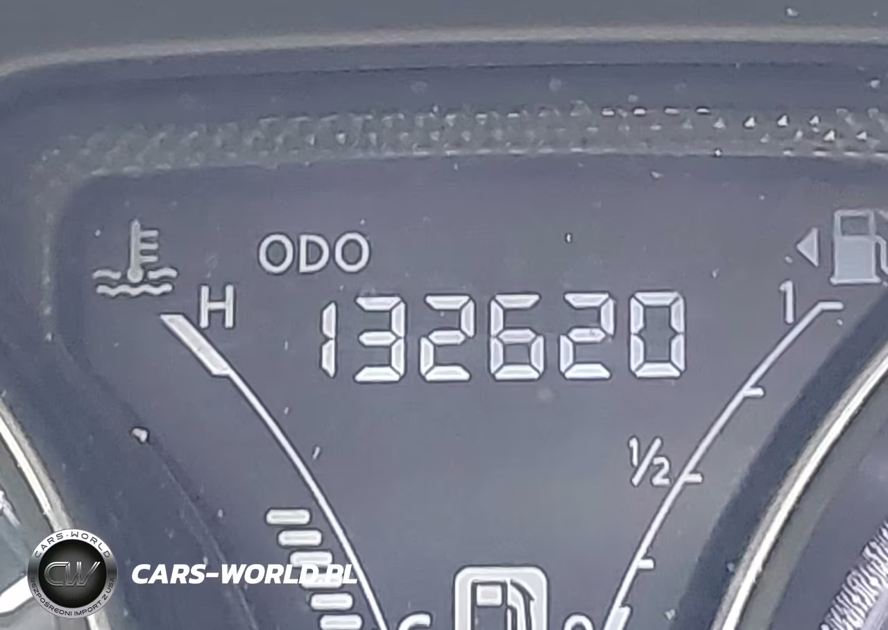 2018 Nissan Versa 1.6 Sv VIN:3N1CN7APXJL884295 - 15