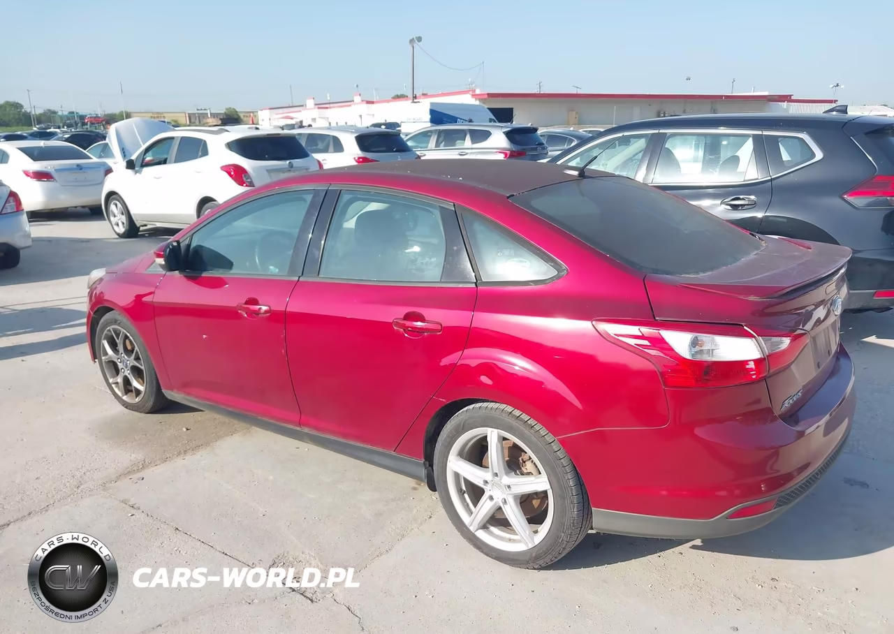 2014 Ford Focus Se VIN:1FADP3F27EL150982 - 3