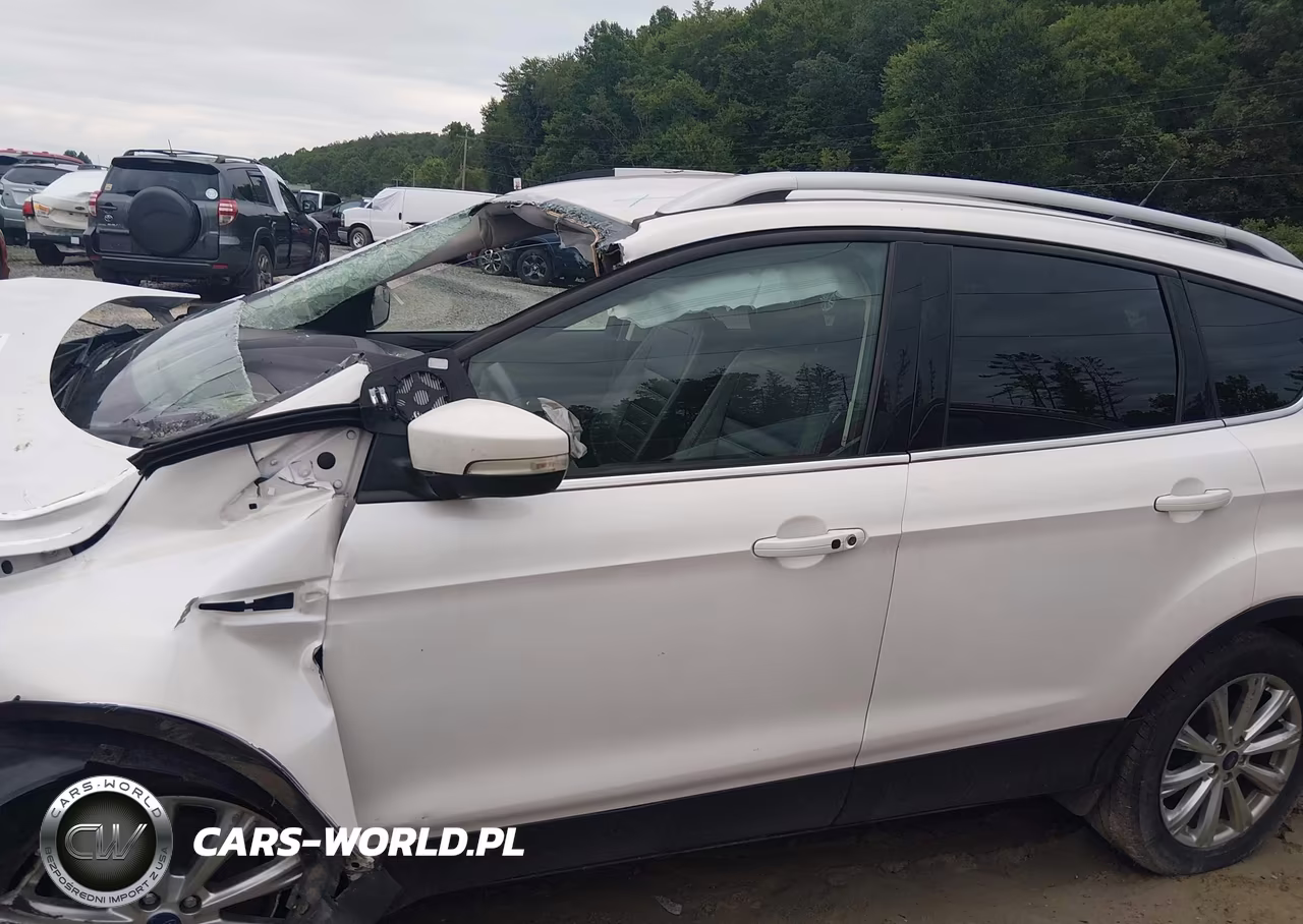 2018 Ford Escape Titanium VIN:1FMCU9J98JUD56334 - 14
