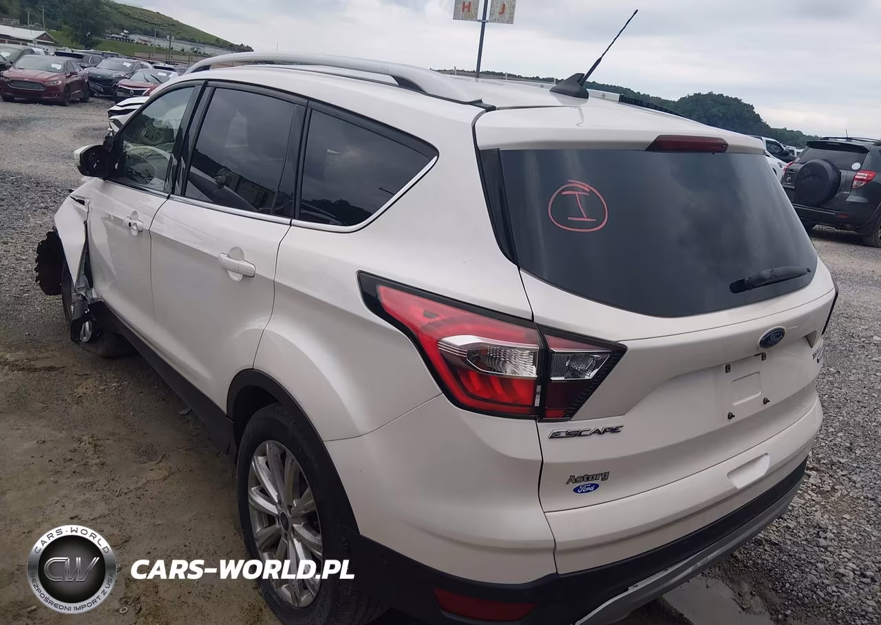 2018 Ford Escape Titanium VIN:1FMCU9J98JUD56334 - 3