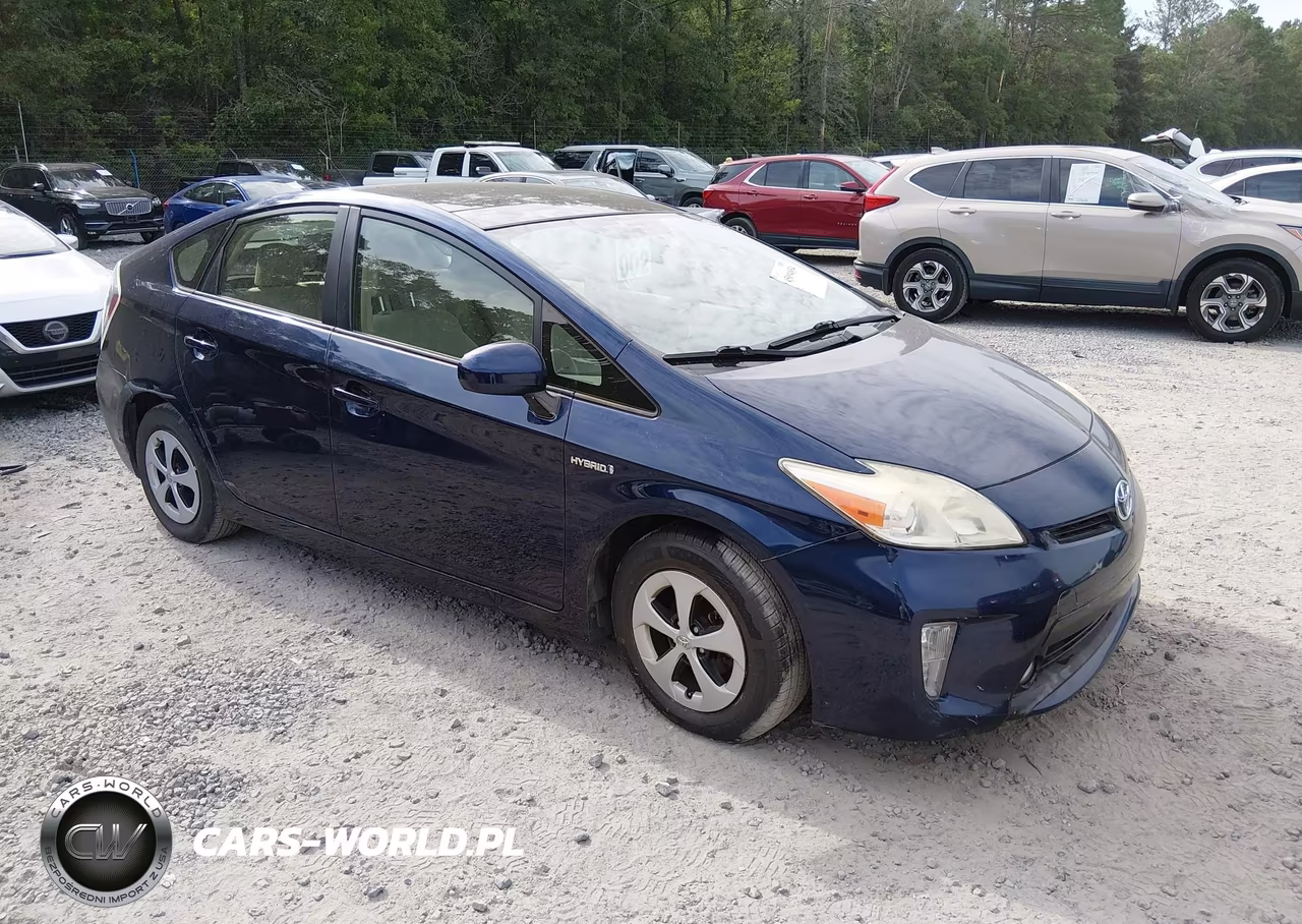 2014 Toyota Prius Three – zdjęcie 1 z 16