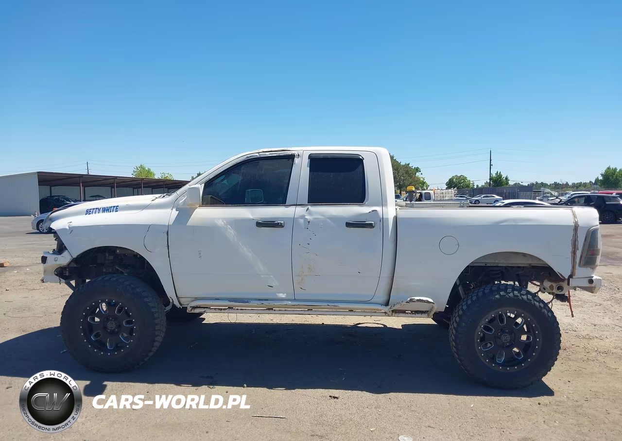2019 Ram 1500 Classic Tradesman 4X4 6'4 Box VIN:1C6RR7FG4KS580894 - 14