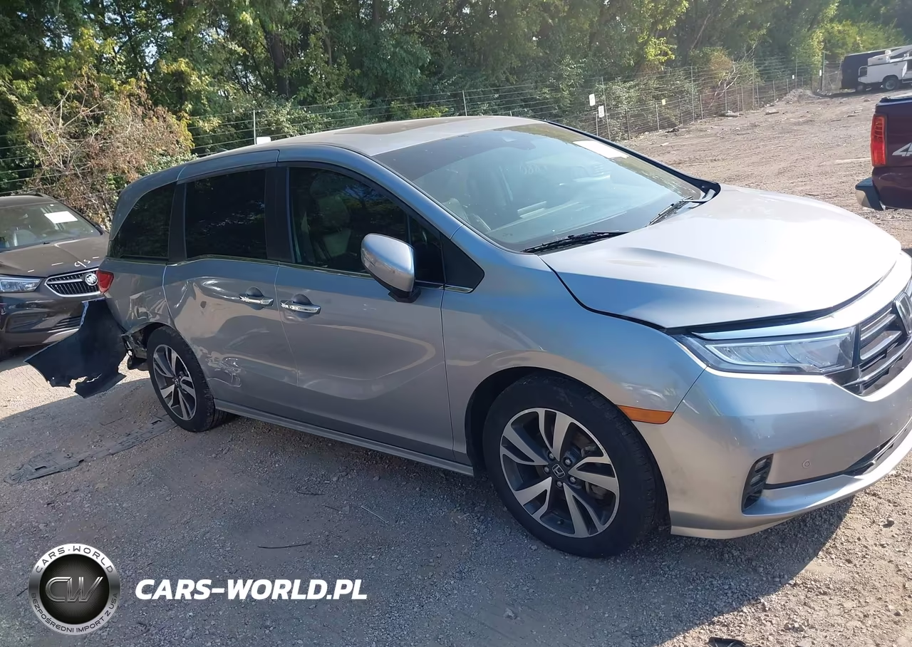 2021 Honda Odyssey Touring VIN:5FNRL6H85MB033028 - 13