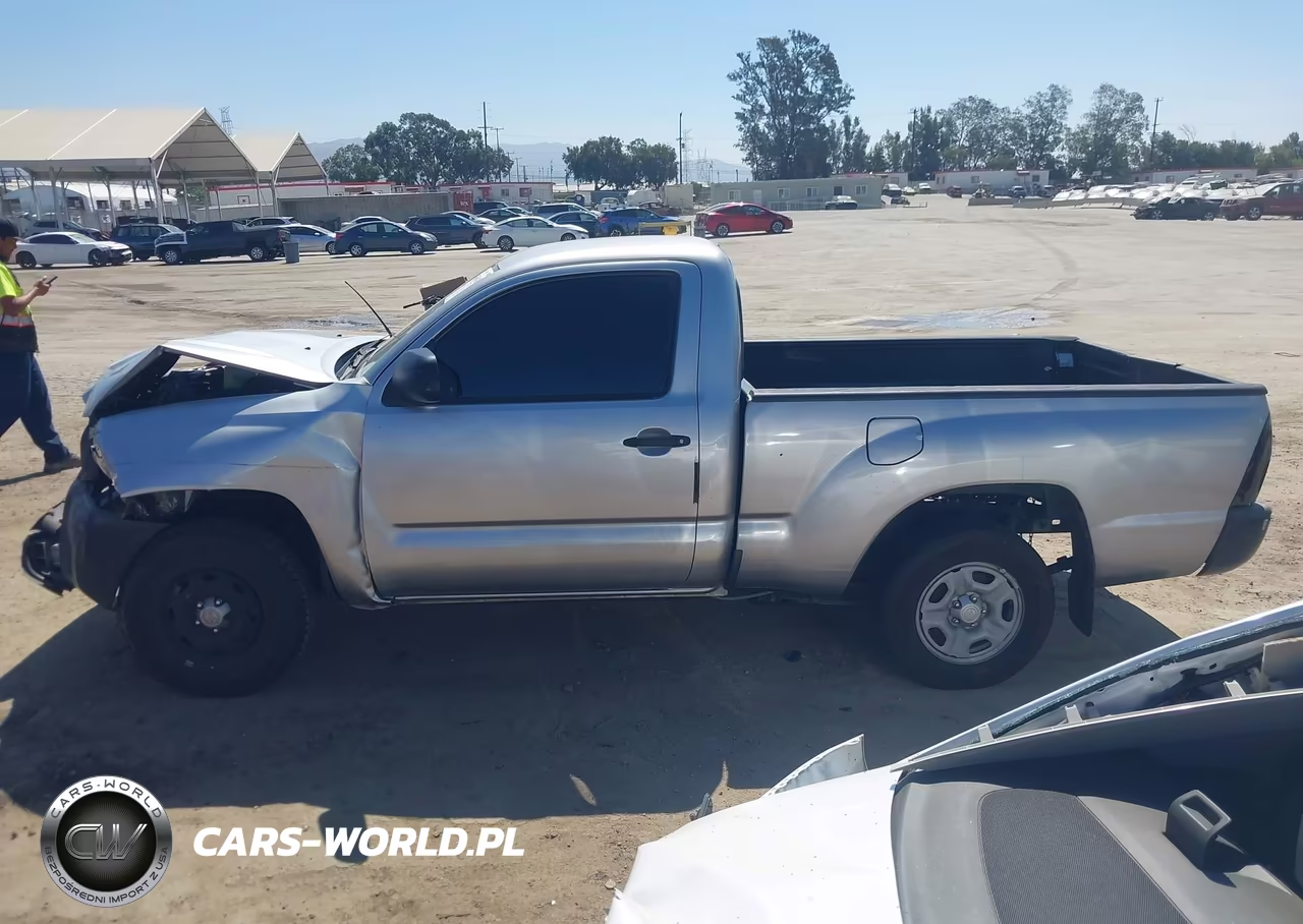 2014 Toyota Tacoma VIN:5TFNX4CNXEX037572 - 14