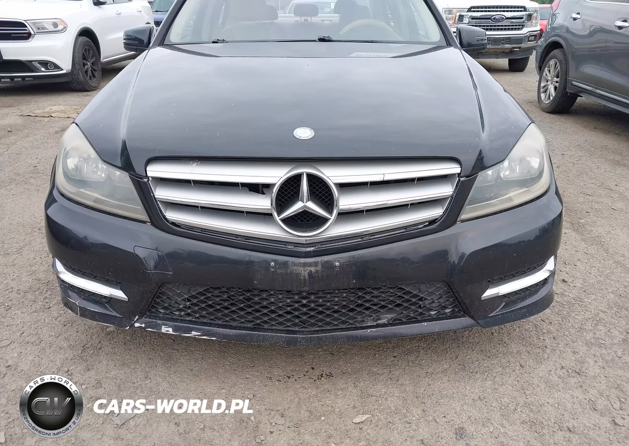 2012 Mercedes-Benz C 250 Sport VIN:WDDGF4HB5CR200369 - 6