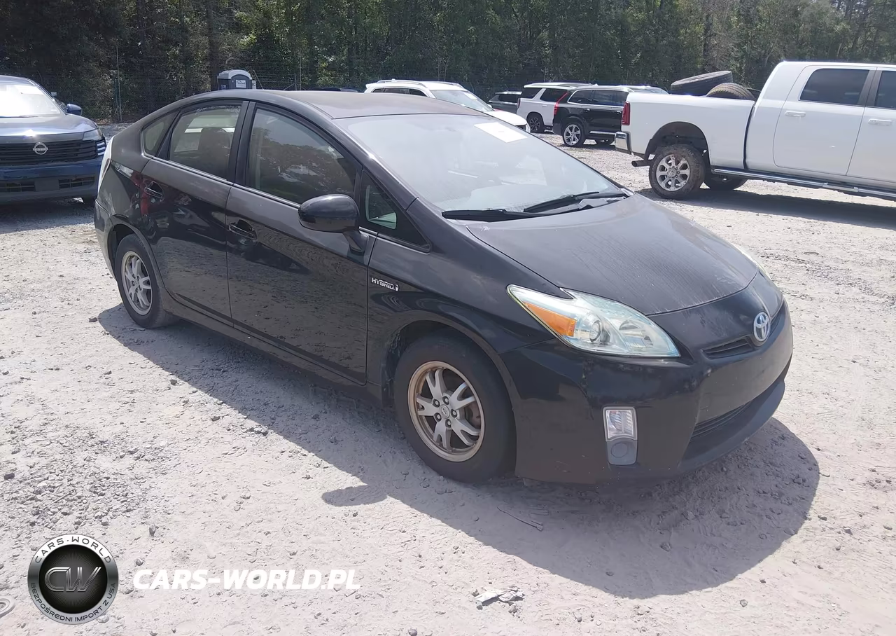 2011 Toyota Prius Three VIN:JTDKN3DU8B1428520 - 1