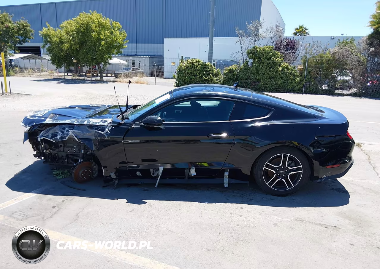 2022 Ford Mustang Ecoboost Fastback VIN:1FA6P8THXN5132592 - 15