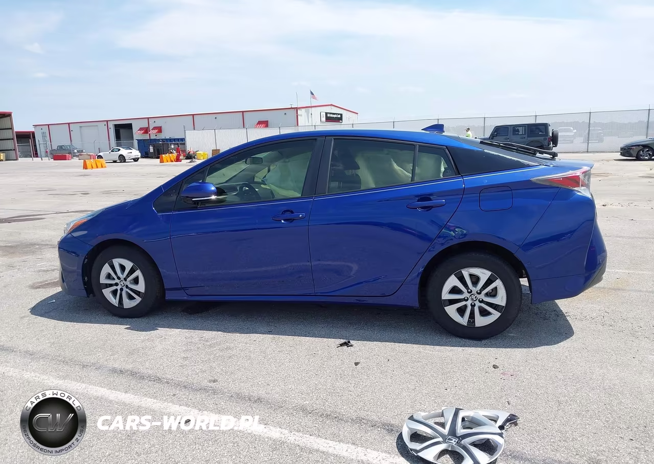 2017 Toyota Prius Two VIN:JTDKBRFU4H3050931 - 14
