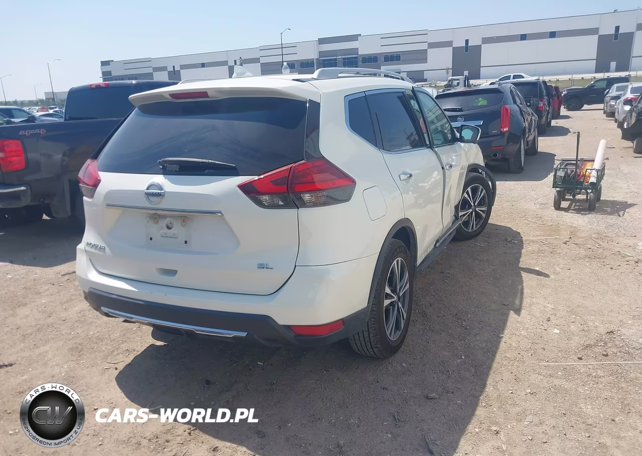 2017 Nissan Rogue Sl VIN:5N1AT2MT6HC808645 - 4