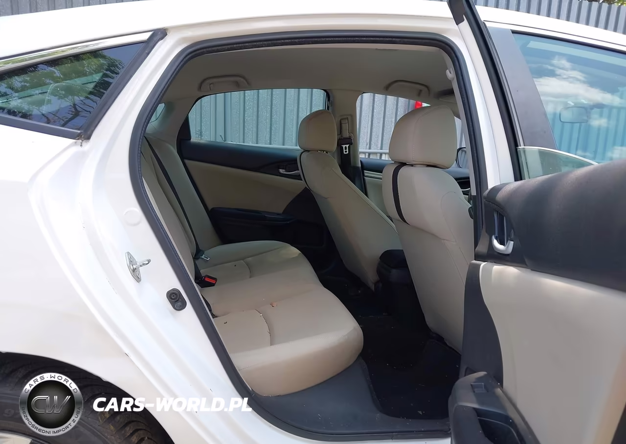 2017 Honda Civic Lx VIN:2HGFC2F5XHH571570 - 8
